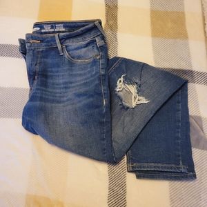 Super Skinny High Rise Distressed Jeans Size 12 SHORT